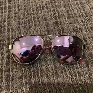 Foster Grant Revlon Sunglasses